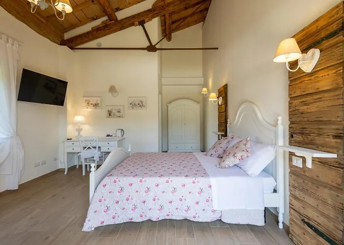 Podere Curtatone Bed and breakfast